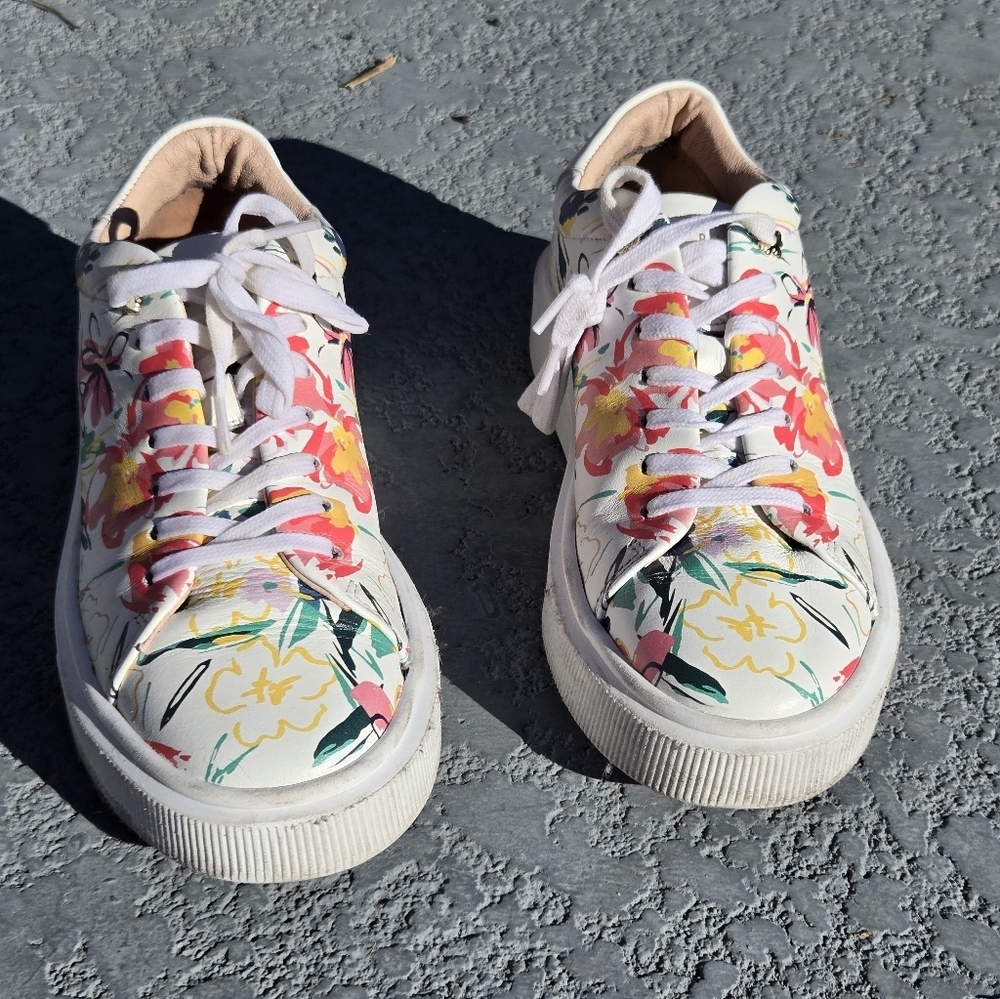 Ted Baker LONNIA-Sketchy Sz 7.5 Magnolia Platform Trainer Sneakers - Picture 11 of 12